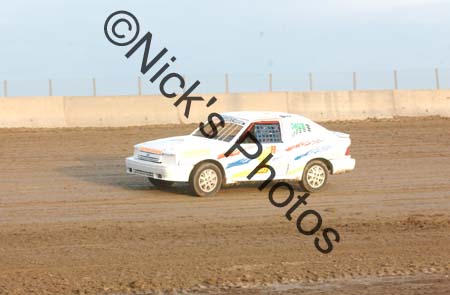 Minneapolis Raceway 5-5-2006 006