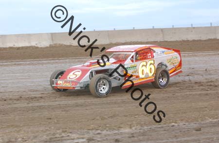 Minneapolis Raceway 5-5-2006 038