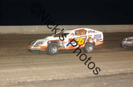 Minneapolis Raceway 5-5-2006 095